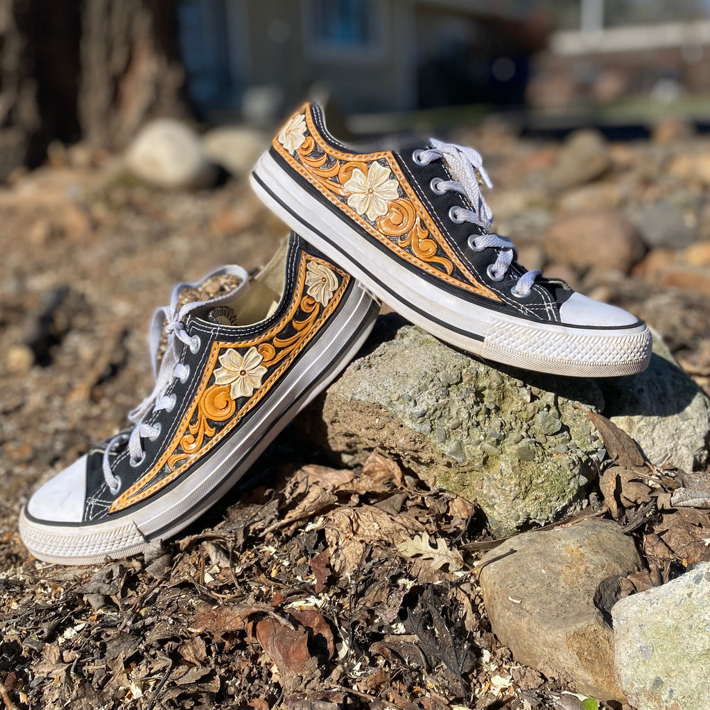 Custom Shoe Panel