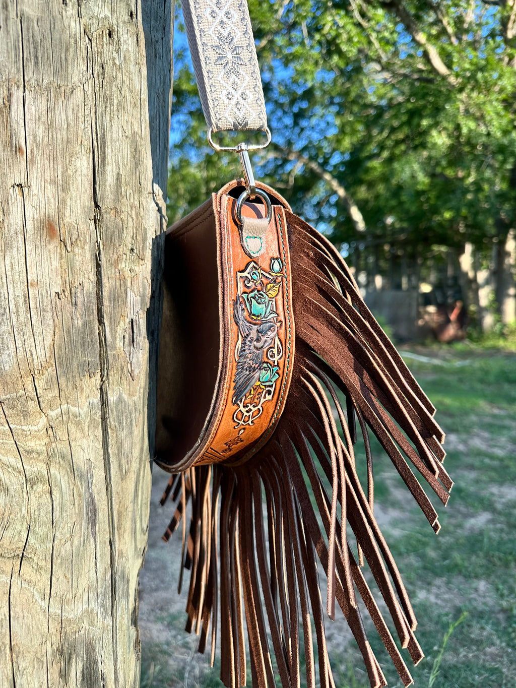 "The Sierra" – Woven Fringe Leather Purse with Blue Boot Stitch